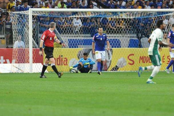 Imagens do duelo das equipes celeste e alviverde, pelas oitavas de final da Copa do Brasil
