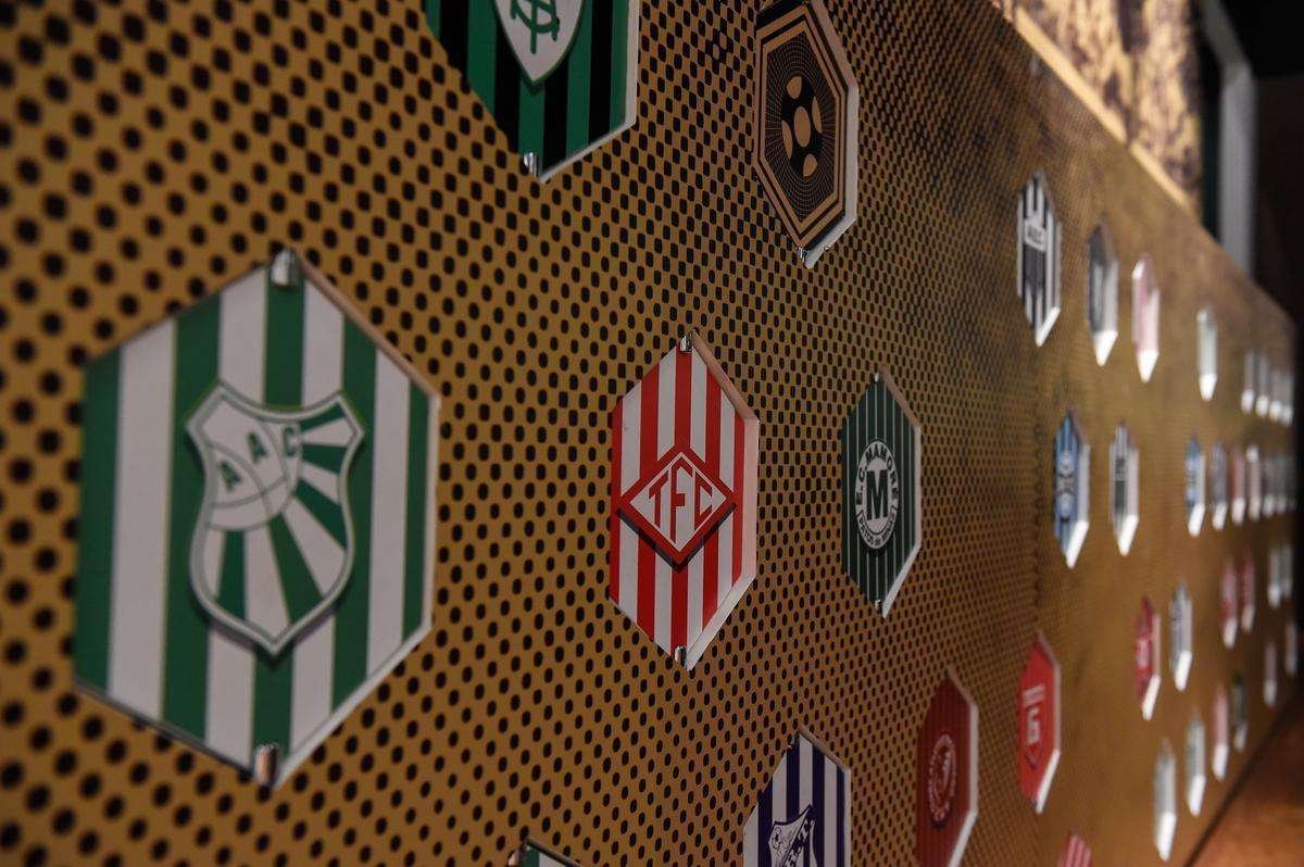 Aberto ao pblico em maro de 2013, o Museu Brasileiro do Futebol recupera a memria do futebol