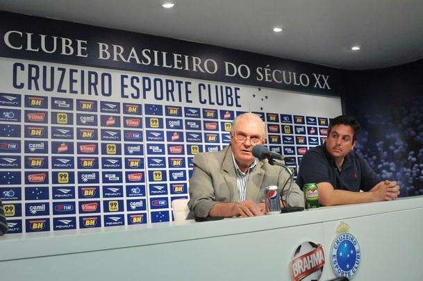 Gilvan falou sobre gesto, demisso de Luxemburgo e anunciou Vicintin como novo vice de futebol