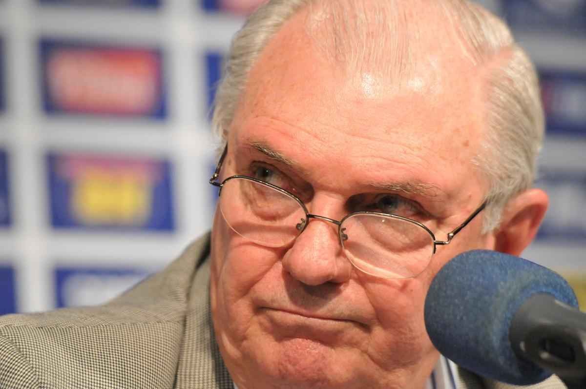 Gilvan falou sobre gesto, demisso de Luxemburgo e anunciou Vicintin como novo vice de futebol