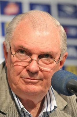 Gilvan falou sobre gesto, demisso de Luxemburgo e anunciou Vicintin como novo vice de futebol