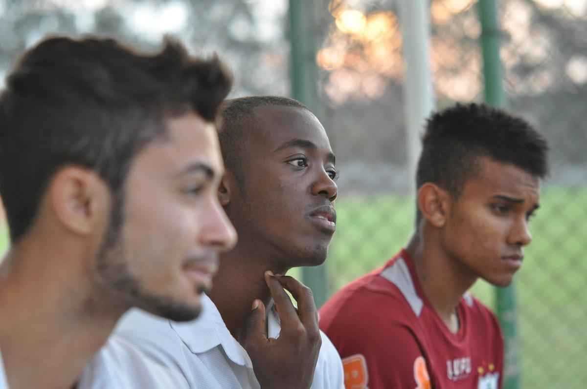 Addan (volante): deixou a equipe de juniores do Coelho h cerca de dois meses.