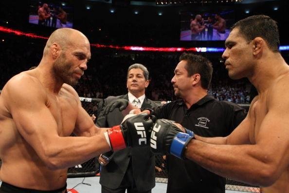 Minotauro encarou Randy Couture no UFC 102, em 2009, e venceu por deciso unnime