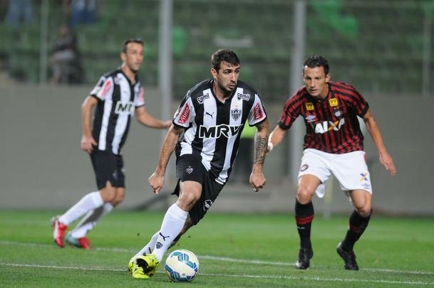 Fotos de Atltico x Atltico-PR, no Independncia, pela 22 rodada do Campeonato Brasileiro (Ramon Lisboa/EM/D.A Press)