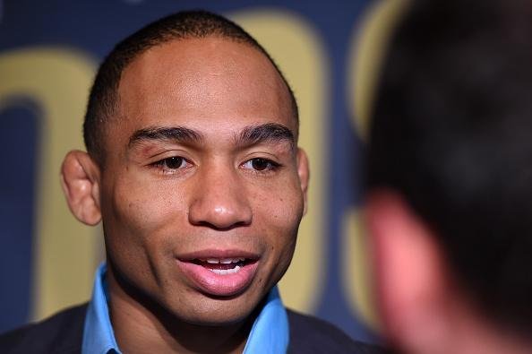 Desafiante ao cinturo dos moscas, John Dodson