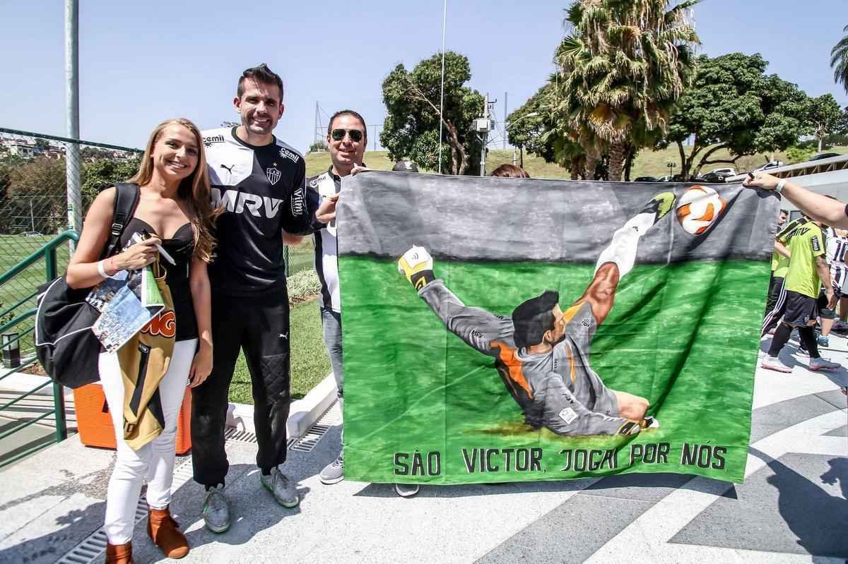 Torcedores do Atltico acompanharam a atividade do clube nesta sexta