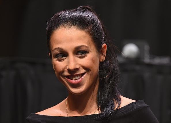 Veja imagens da super coletiva do UFC em Las Vegas - Joanna Jedrzejczyk, que agora vai enfrentar Valerie Letourneau, dia 14 de novembro, no UFC 193, na Austrlia