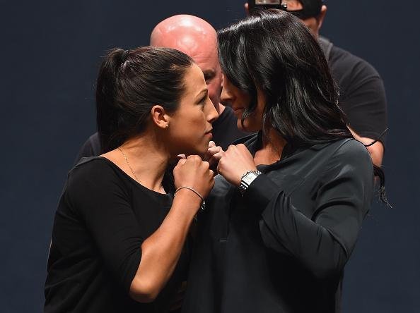 Veja imagens da super coletiva do UFC em Las Vegas - Encarada entre Joanna Jedrzejczyk e Valerie Letourneau