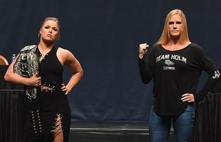 Veja imagens da super coletiva do UFC em Las Vegas - Ronda Rousey e Holly Holm