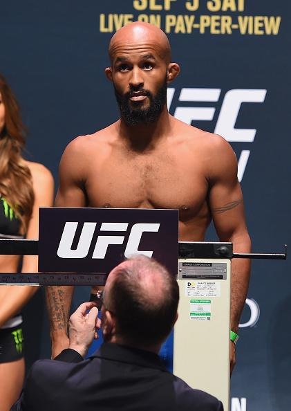 Confira a galeria de fotos da pesagem do UFC 191 - Campeo Demetrious Johnson 