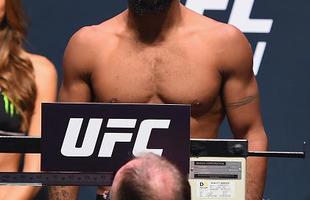 Confira a galeria de fotos da pesagem do UFC 191 - Campeão Demetrious Johnson 