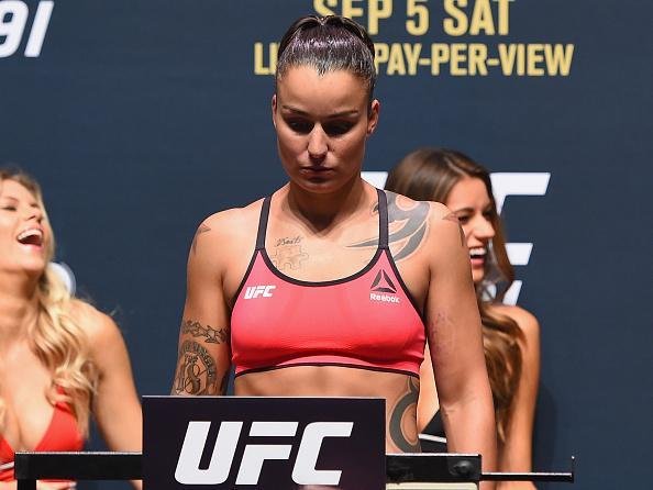 Confira a galeria de fotos da pesagem do UFC 191 - Raquel Pennington