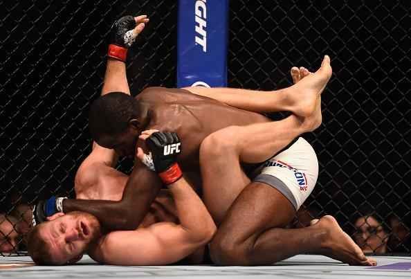 Corey Anderson venceu Jan Blachowicz por deciso unnime
