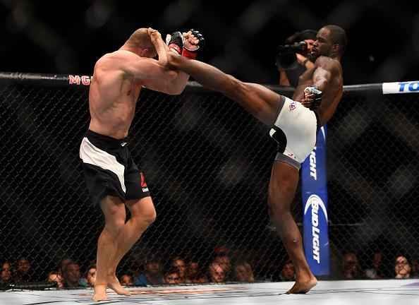 Corey Anderson venceu Jan Blachowicz por deciso unnime