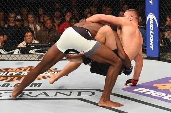 Corey Anderson venceu Jan Blachowicz por deciso unnime