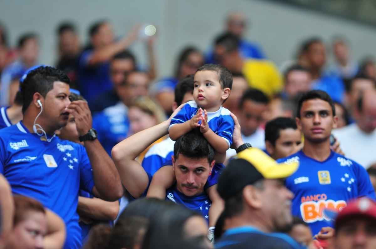 Alexandre Guzanshe/EM/D.A Press