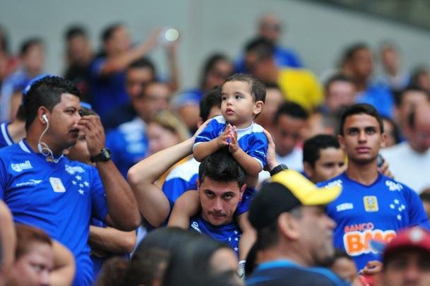 Alexandre Guzanshe/EM/D.A Press