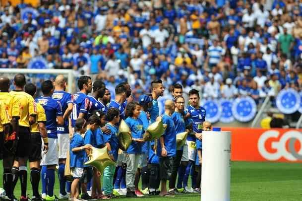 Alexandre Guzanshe/EM/D.A Press