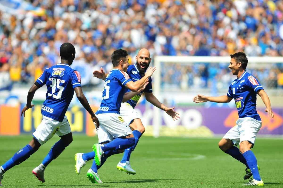 Alexandre Guzanshe/EM/D.A Press