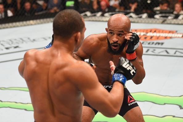 Demetrious Johnson vence John Dodson na luta principal do UFC 191 e mantm cinturo
