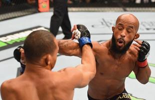 Demetrious Johnson vence John Dodson na luta principal do UFC 191 e mantm cinturo