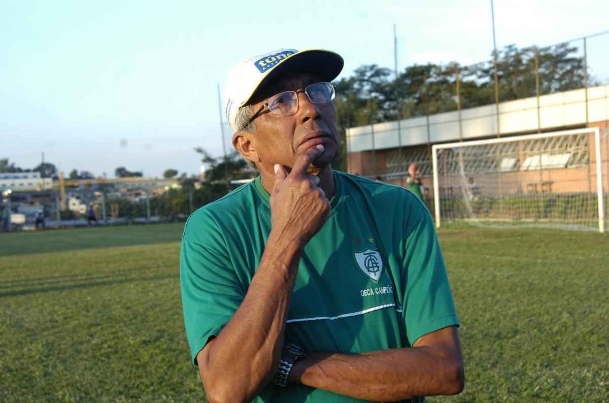 Em 2009, o Amrica conquistou seu segundo ttulo nacional e novamente com Givanildo Oliveira. O trofu da Srie C fez o Coelho retornar  Segunda Diviso depois de cinco anos seguidos.