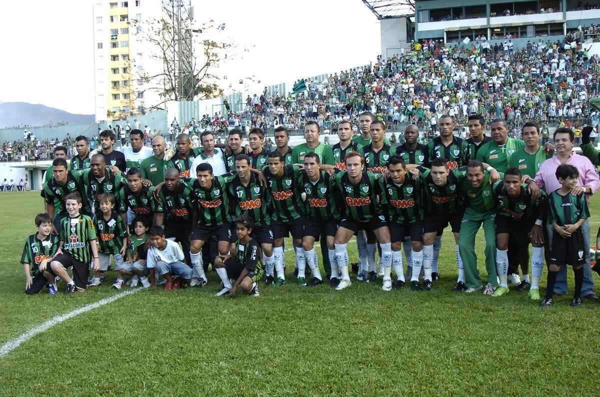 Em 2009, o Amrica conquistou seu segundo ttulo nacional e novamente com Givanildo Oliveira. O trofu da Srie C fez o Coelho retornar  Segunda Diviso depois de cinco anos seguidos.