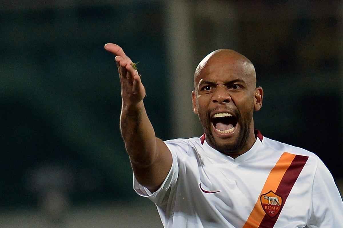 Maicon (Roma) - Defendeu o Cruzeiro de 2001 a 2004. Depois, fez carreira na Europa. Passou por Monaco, Inter, City e agora est na Roma