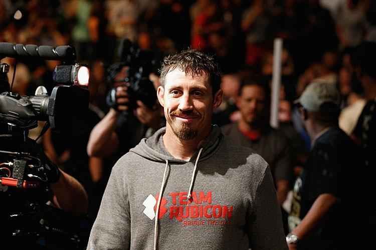 Tim Kennedy - Sou um grande f do Nick Diaz. Quero lutar com ele e amo assistir suas lutas. No estou nem a se meu oponente usa marijuana