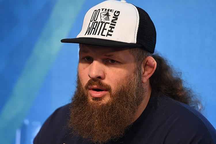 Roy Nelson - Como um cidado de Nevada, eu estou decepcionado com a NAC. Esperava deles serem melhores do que isso. Cinco anos para Nick Diaz. E aquela porcaria para Anderson e o caso de cocana do Jones
