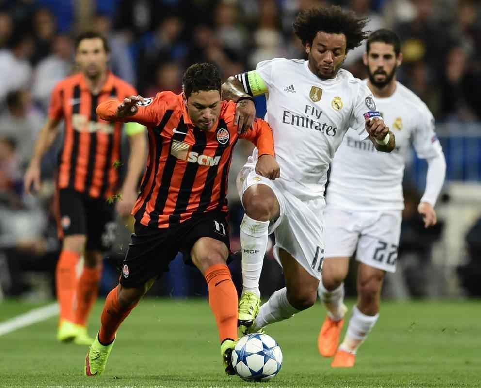 Real Madrid vence Shakhtar Donetsk com trs gols de Cristiano Ronaldo e um de Karim Benzema 