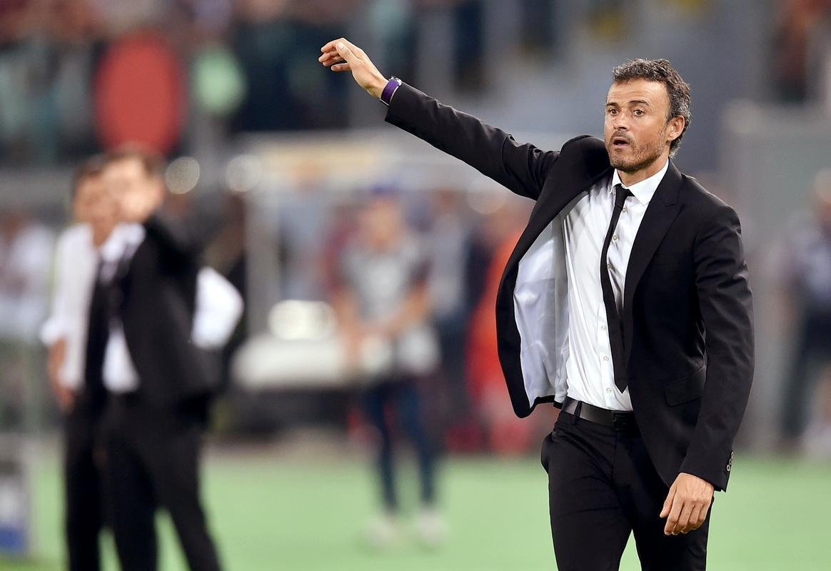 Roma e Barcelona empatam por 1 a 1 em estreia na Liga dos Campees 