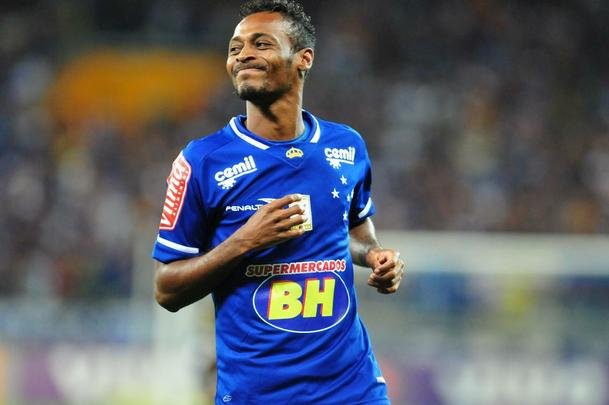 Veja imagens do jogo entre Cruzeiro e Vasco, no Mineiro, pela 26 rodada do Campeonato Brasileiro