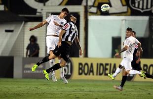 Atltico apresenta futebol aptico e  goleado pelo Santos na Vila Belmiro