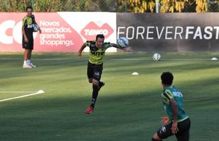 Imagens do treino do Atltico nesta sexta na Cidade do Galo