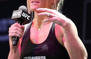 Estrelas femininas do UFC participam de Media Day com fs em Sydney