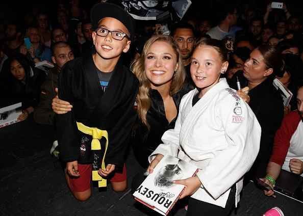 Estrelas femininas do UFC participam de Media Day com fs em Sydney