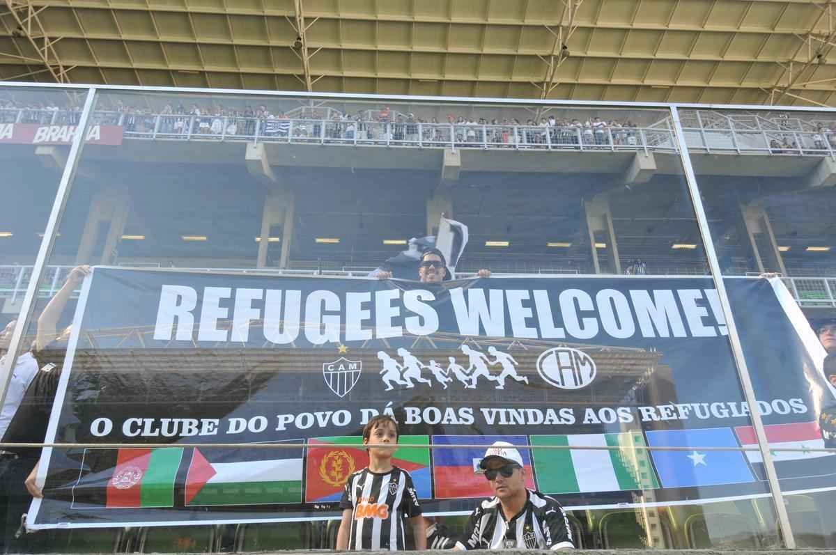 Atltico abriu as portas do Independncia para refugiados srios como forma de homenage-los e de pedir paz no pas
