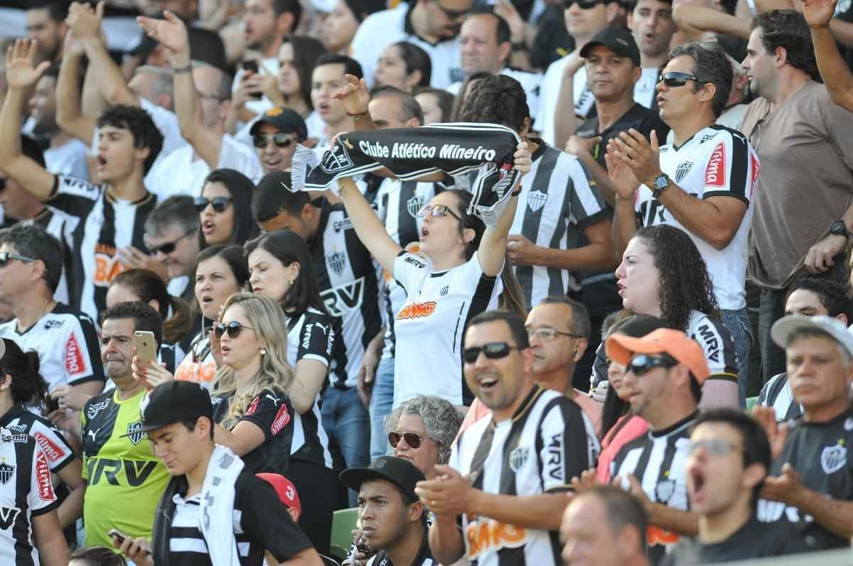 Torcedores do Atltico no Independncia na partida contra o Flamengo pelo Brasileiro
