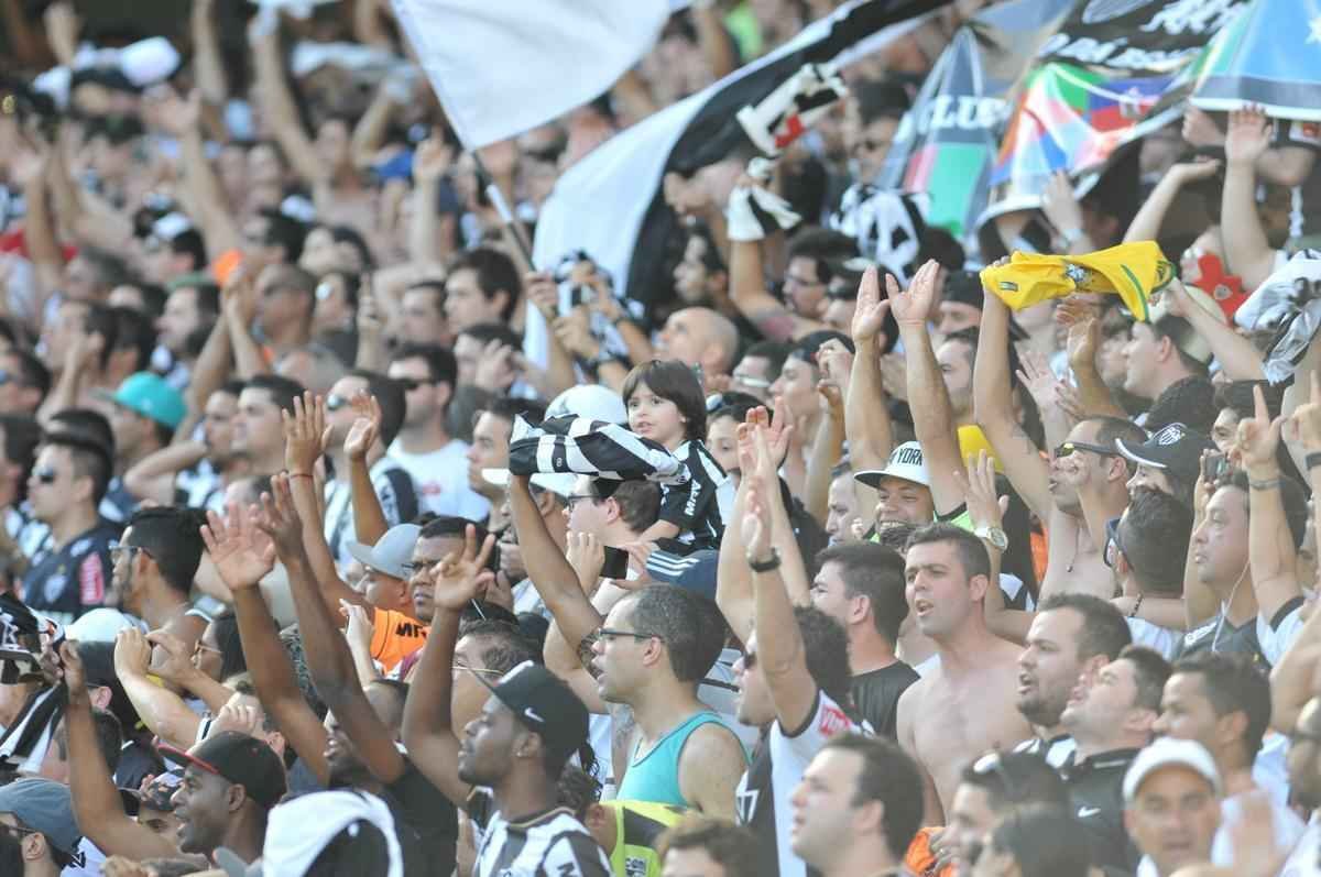 Torcedores do Atltico no Independncia na partida contra o Flamengo pelo Brasileiro
