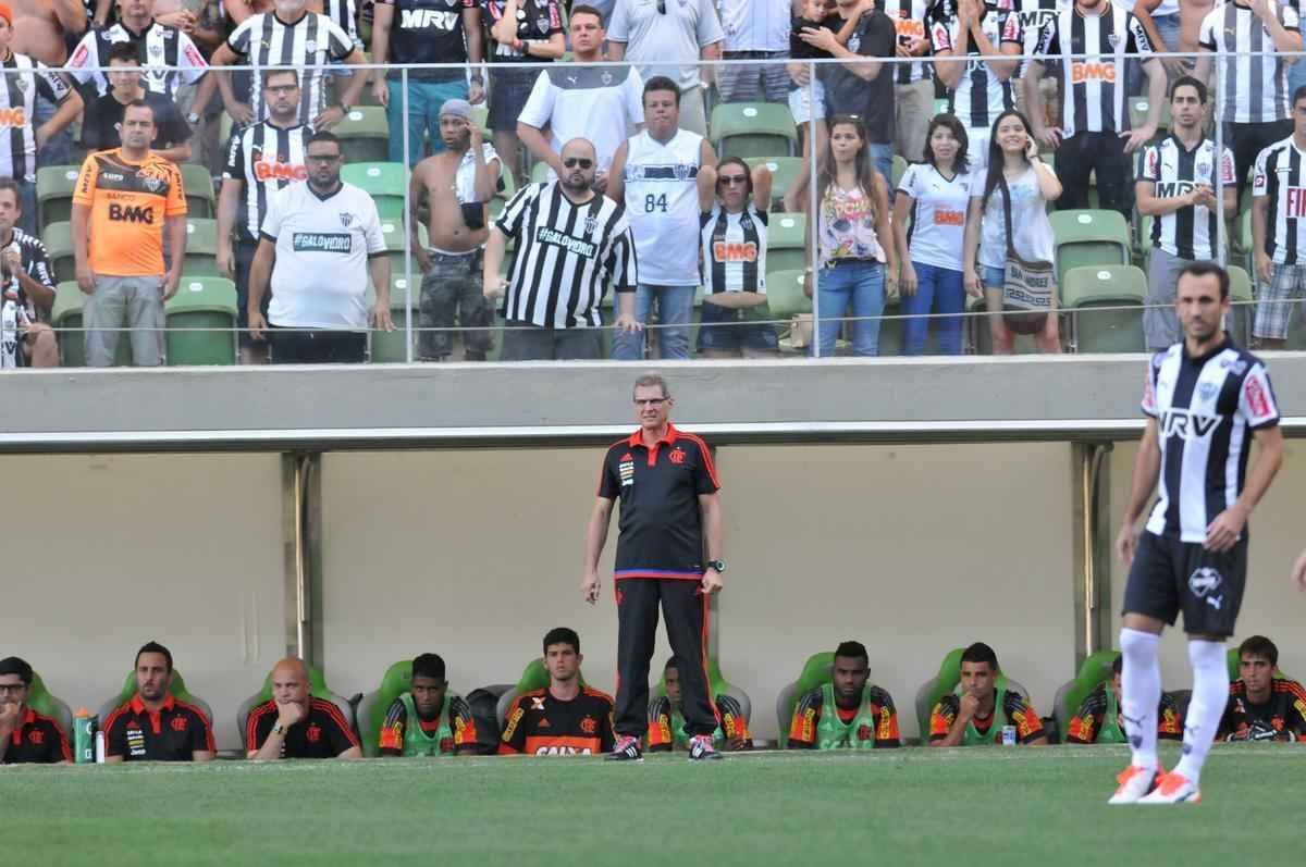 lances do primeiro tempo do jogo entre Atltico e Flamengo no Independncia