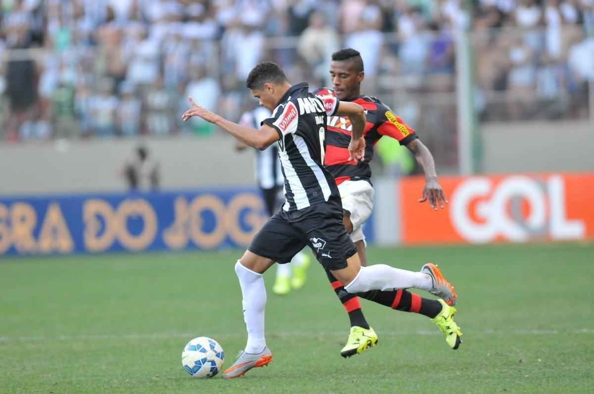 Imagens do segundo tempo da partida no Independncia, que teve at intervalo tcnico por conta do calor