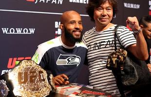 Imagens do Media Day do UFC em Tquio - O campeo peso mosca, Demetrious Johnson