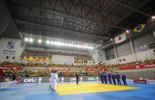 Judocas brasileiros venceram desafio por 4 a 2 na Arena do Minas, em BH