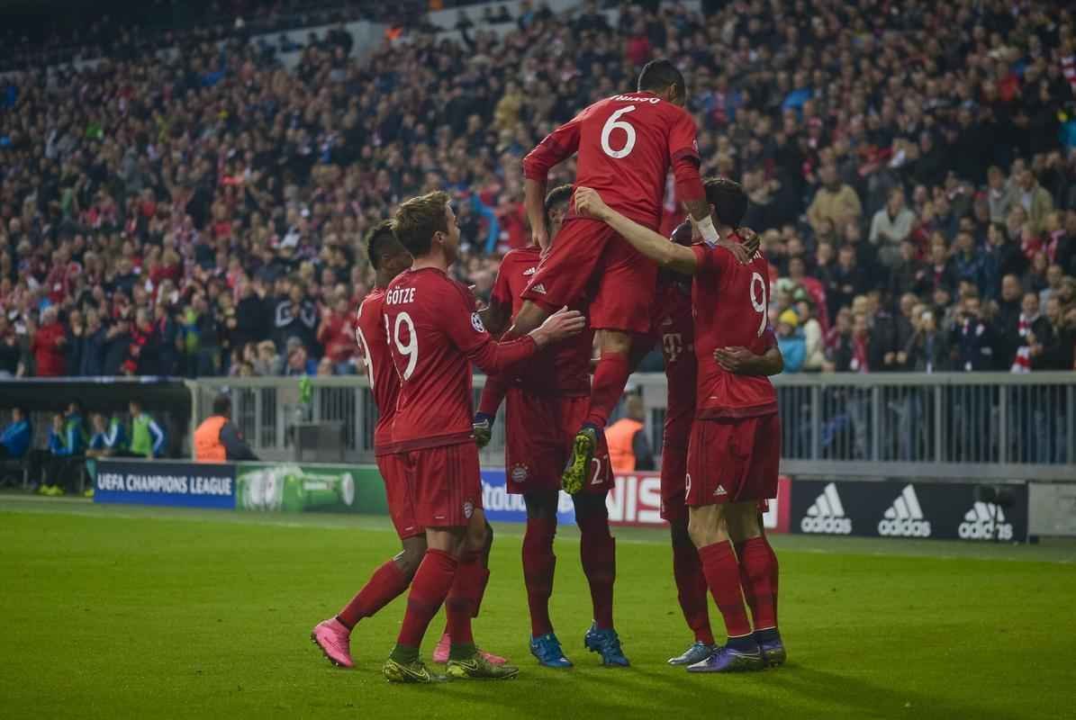 Veja imagens do jogo entre Bayern de Munique e Dinamo Zagreb, vlido pela Liga dos Campees