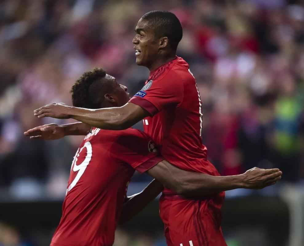 Veja imagens do jogo entre Bayern de Munique e Dinamo Zagreb, vlido pela Liga dos Campees