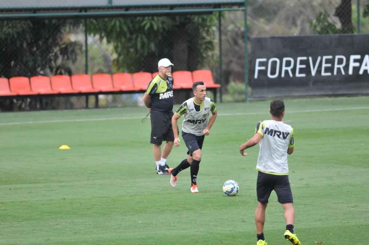 Veja imagens do treino do Atltico na Cidade do Galo