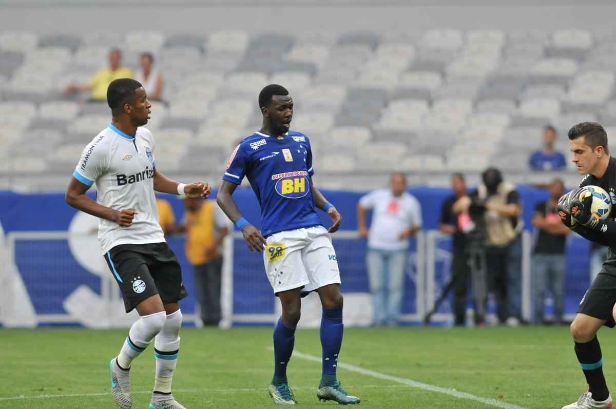 Cruzeiro e Grmio se enfrentam no Mineiro pela 29 rodada do Campeonato Brasileiro
