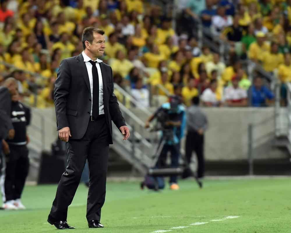 Imagens da partida entre Brasil e Venezuela no Castelão