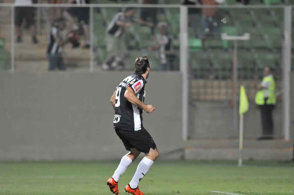 Imagens do jogo entre Atltico e Internacional no Independncia